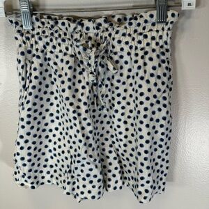 H&M linen shorts blue white polkadot print XS beach Boho